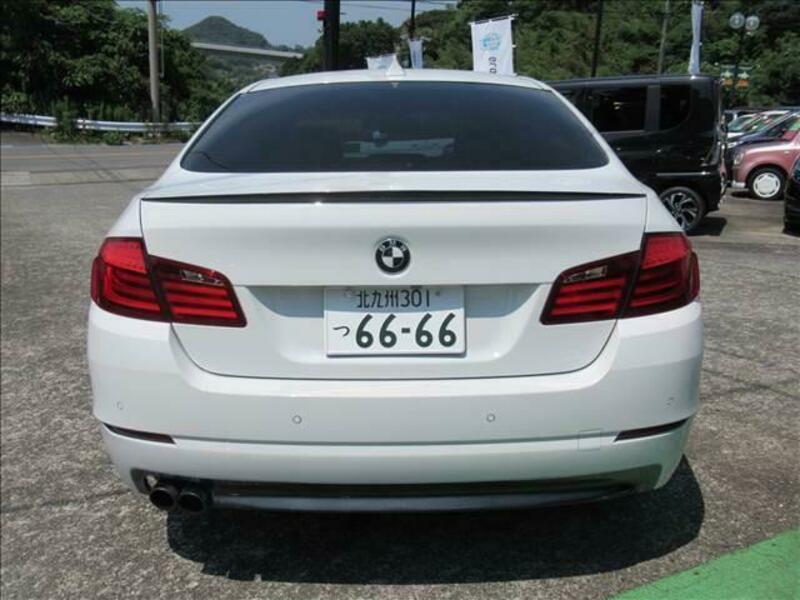 5 SERIES-17