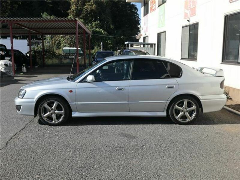 LEGACY B4