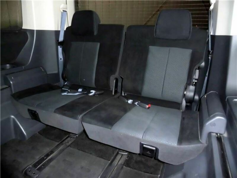 DELICA D5