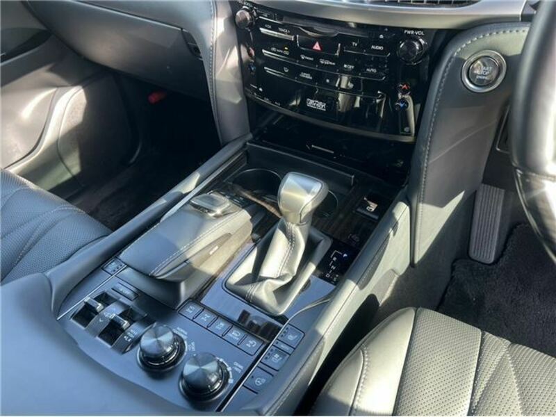 LX
