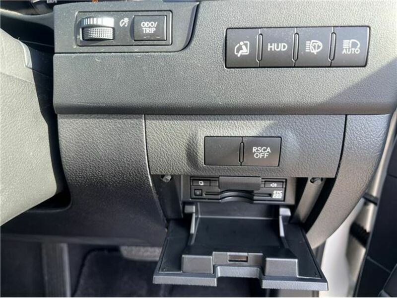 LX