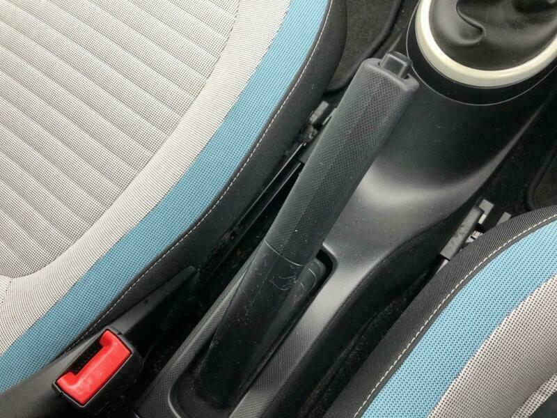 TWINGO
