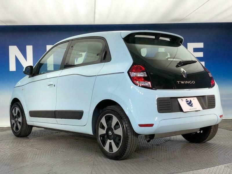 TWINGO