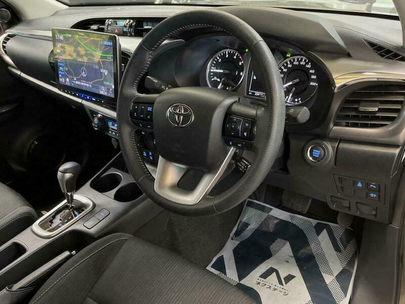 HILUX
