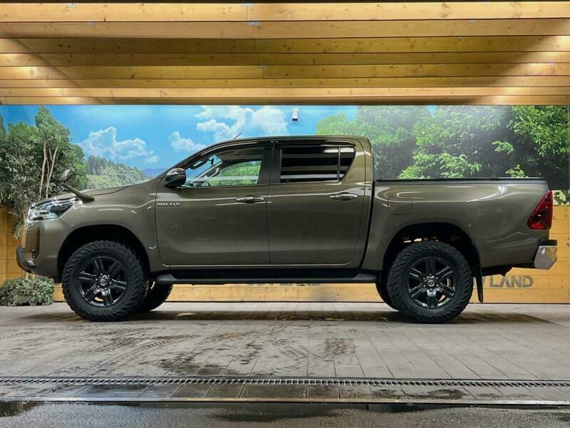 HILUX