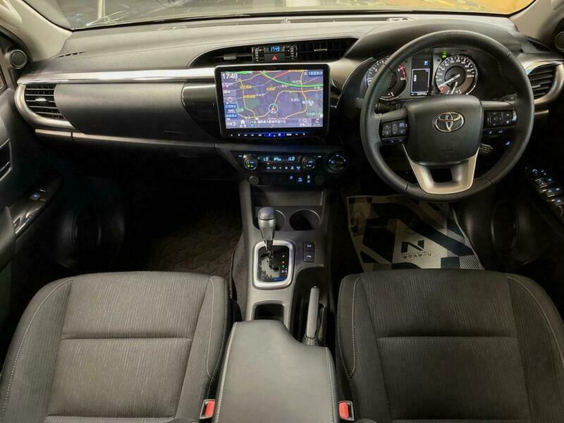 HILUX