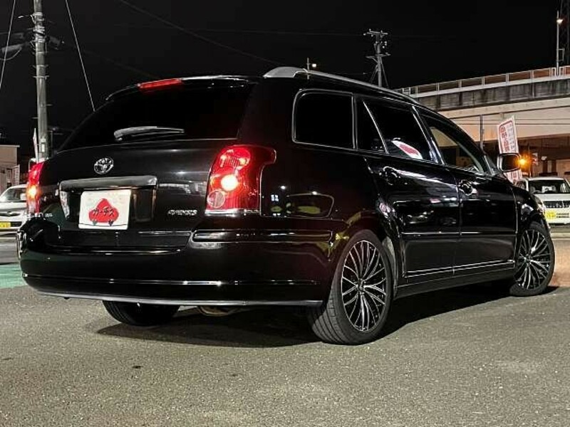 AVENSIS
