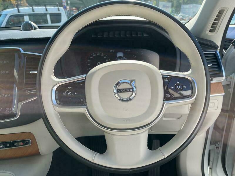 XC90