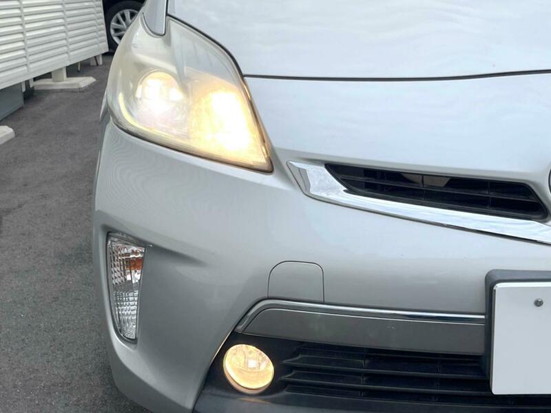PRIUS PHV