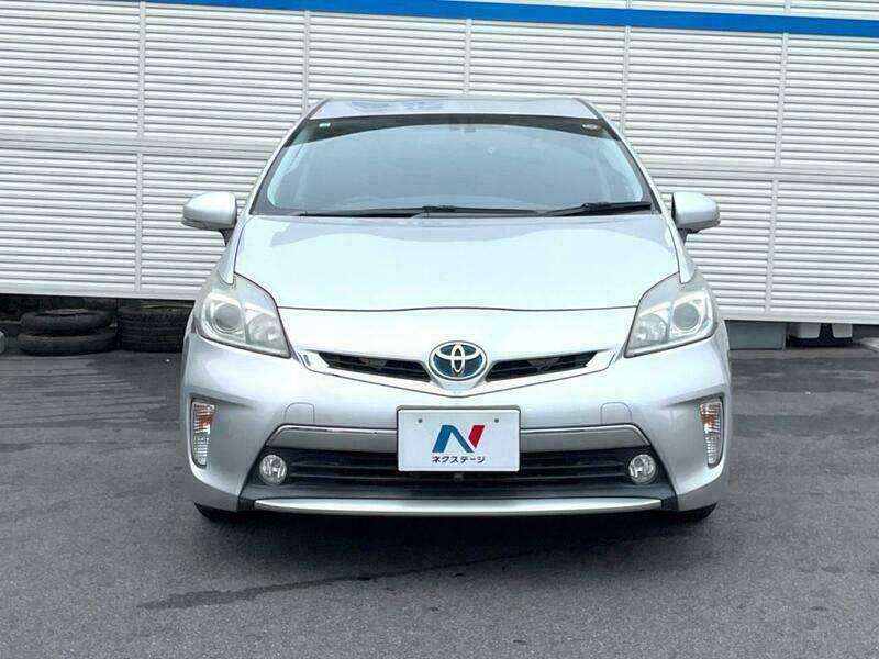 PRIUS PHV