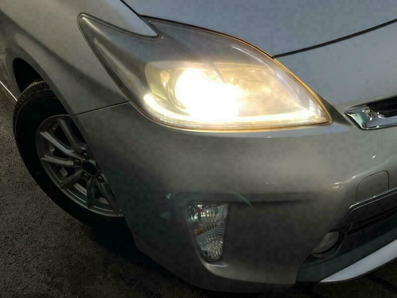 PRIUS PHV
