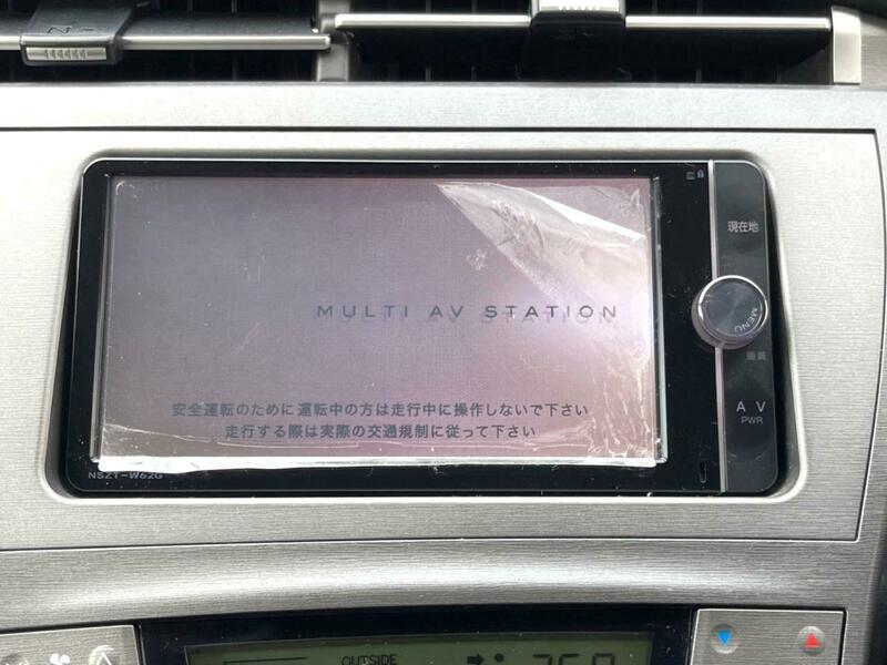 PRIUS PHV