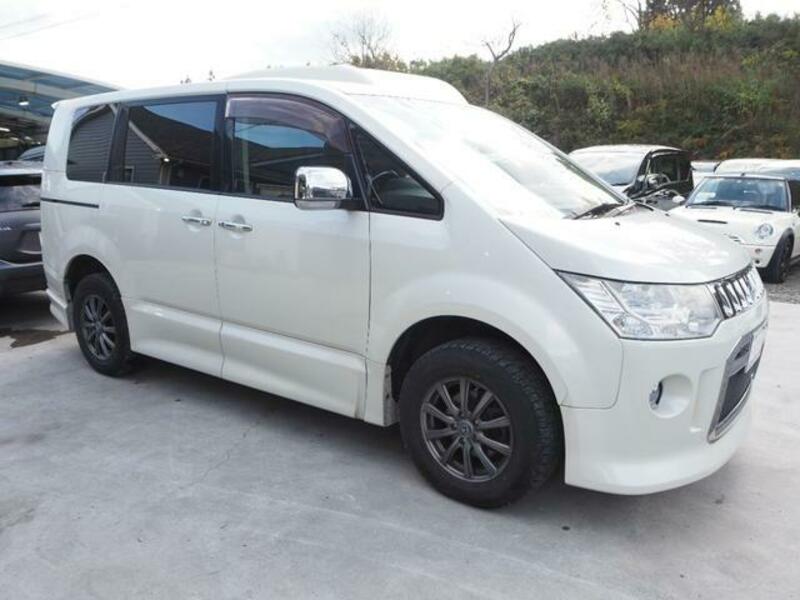 DELICA D5