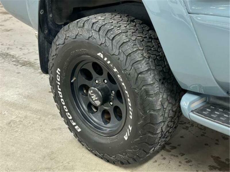 HILUX SURF