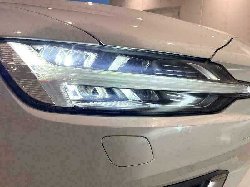 V60