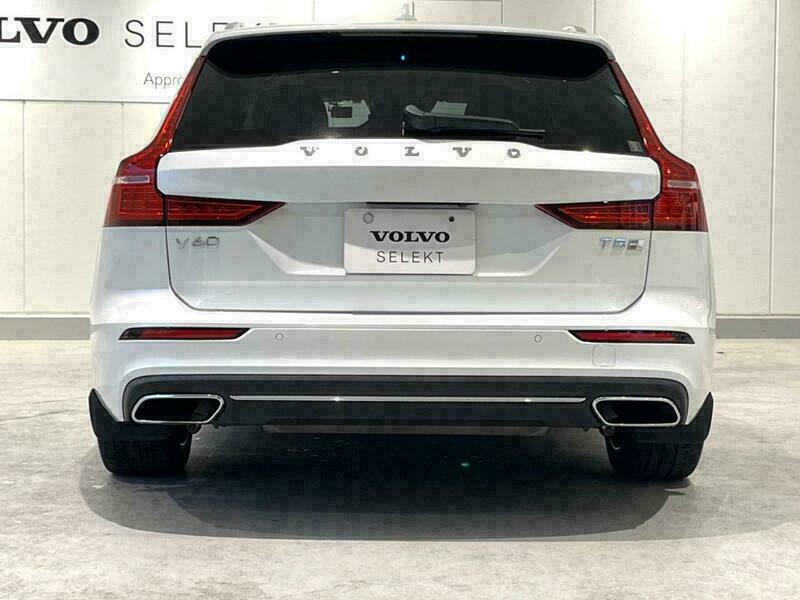 V60