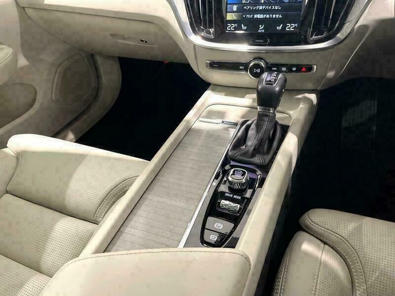 V60