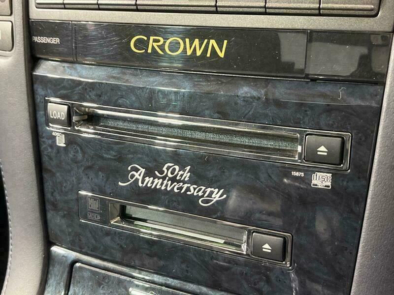 CROWN