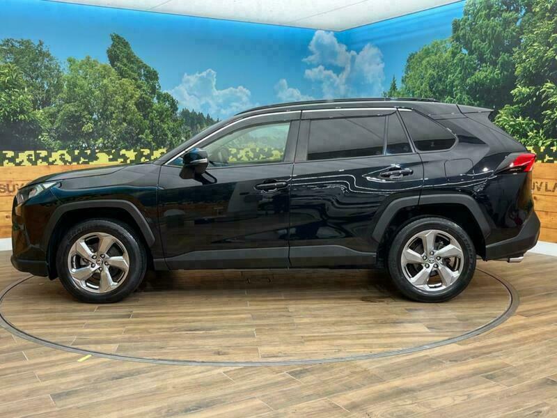 RAV4