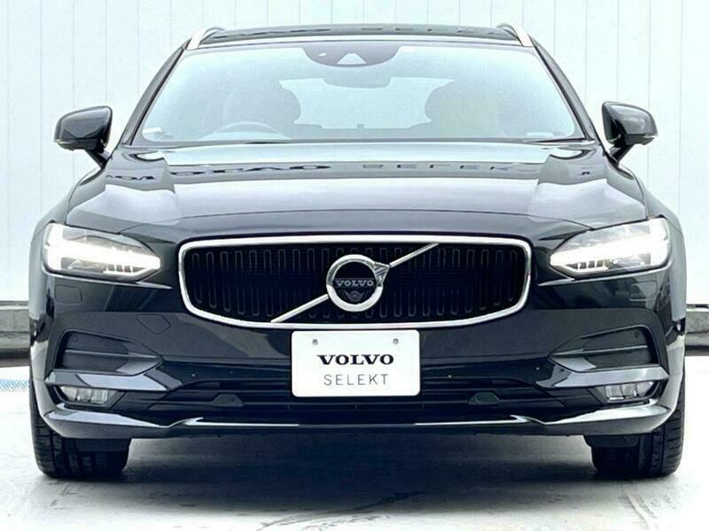 V90