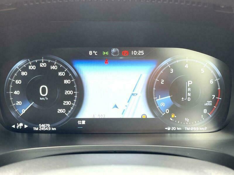 V90