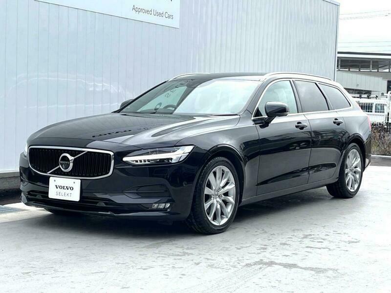 V90