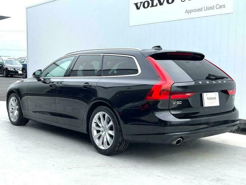 V90