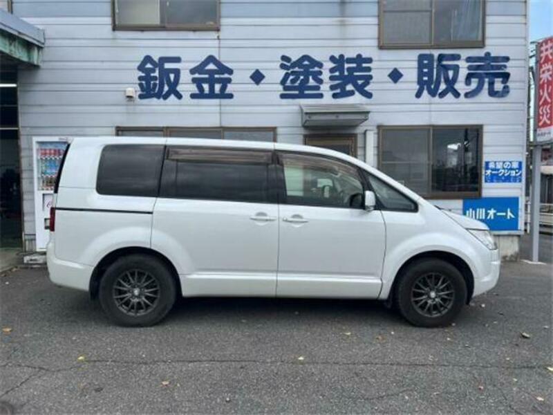DELICA D5
