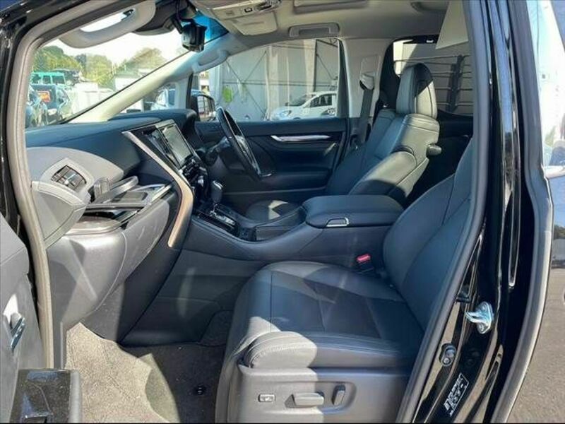 ALPHARD-11
