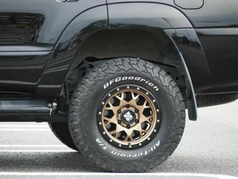 HILUX SURF