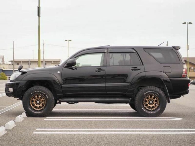 HILUX SURF