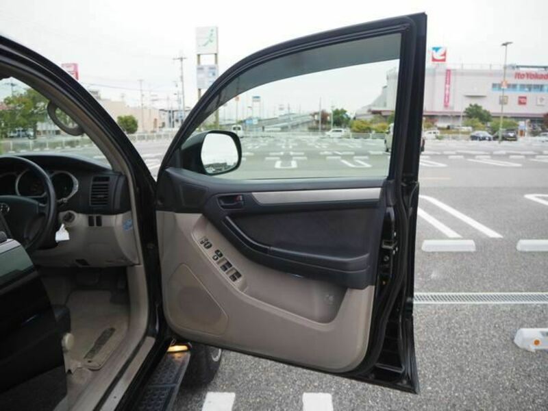 HILUX SURF