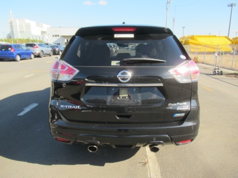 X-TRAIL