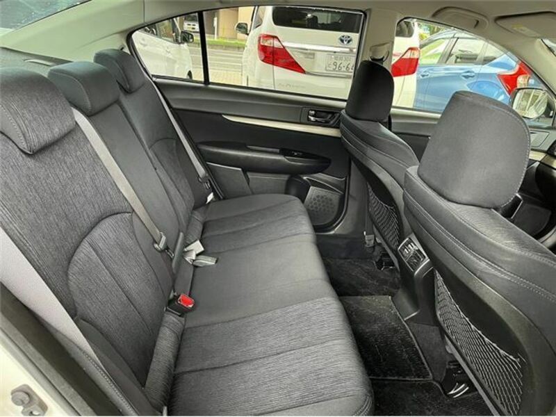 LEGACY B4