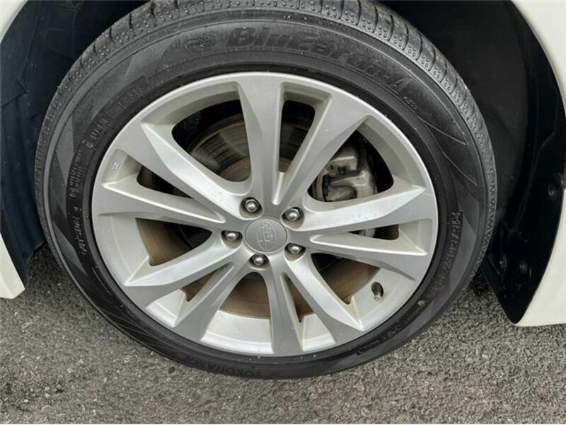 LEGACY B4