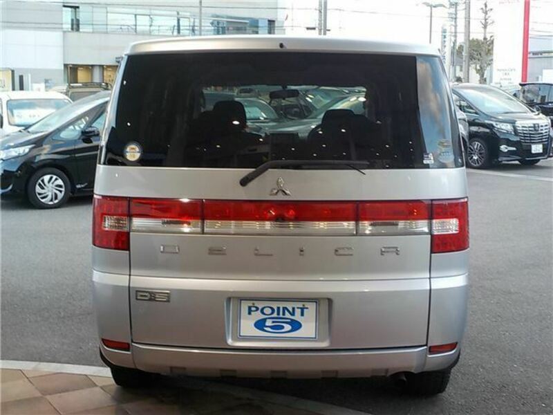 DELICA D5