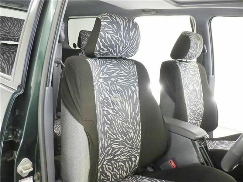 HILUX SURF