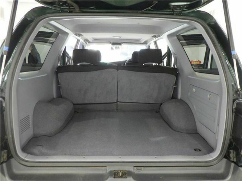 HILUX SURF