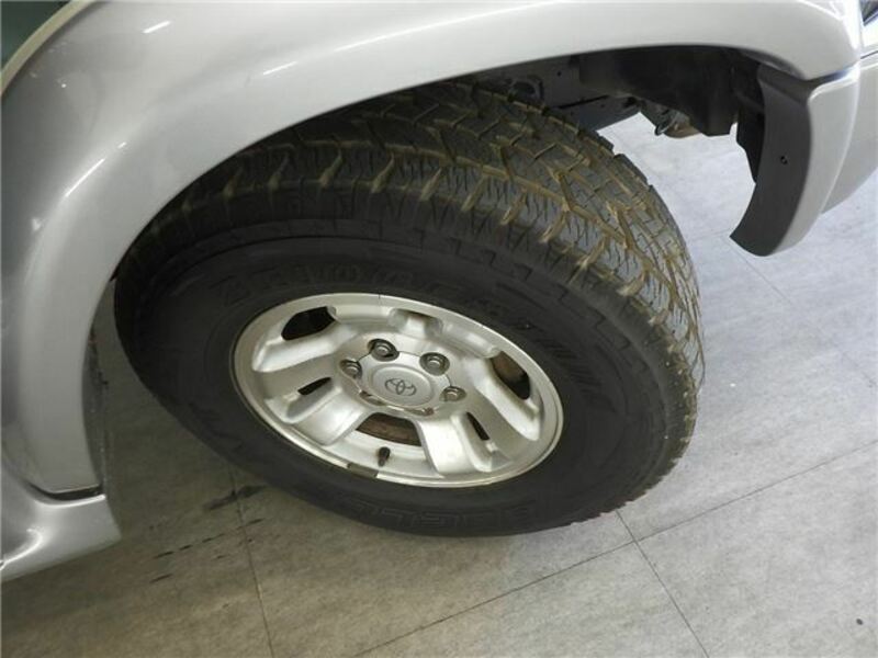 HILUX SURF