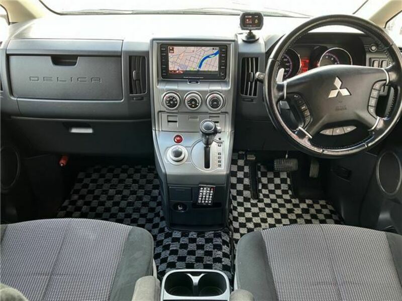 DELICA D5
