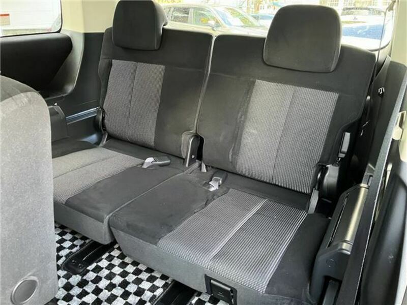 DELICA D5