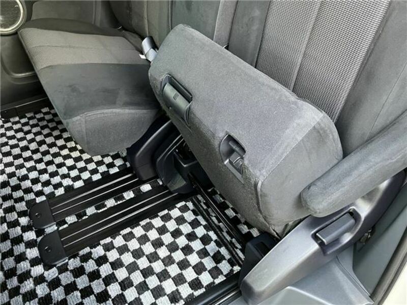 DELICA D5