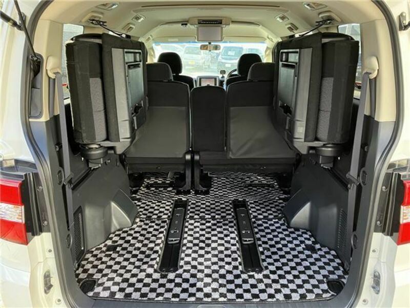 DELICA D5