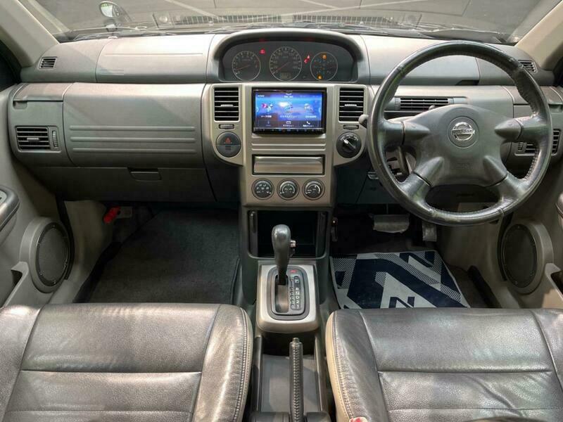 X-TRAIL