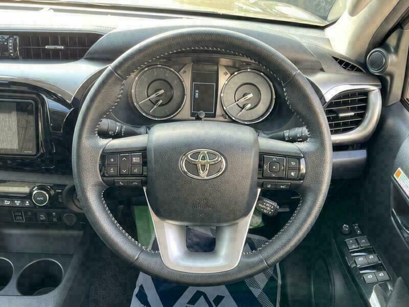 HILUX