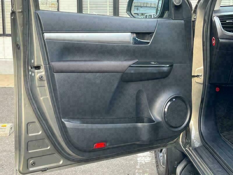 HILUX
