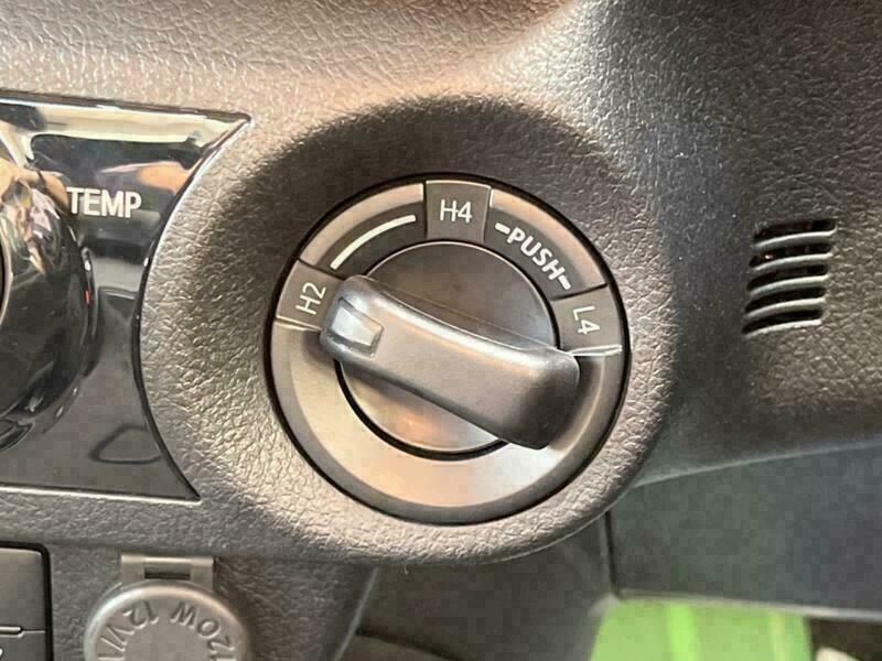 HILUX