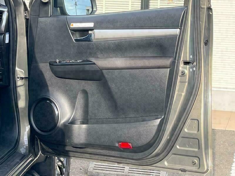 HILUX
