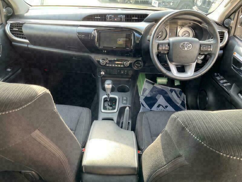 HILUX