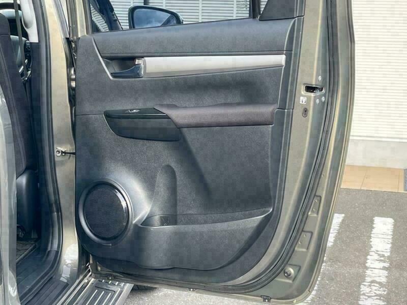 HILUX